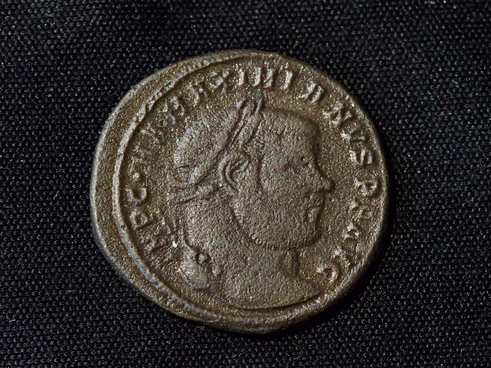 Maximinus II, 310-313 AD, AE Follis, 27mm  Genius Rev, Thessalonica1