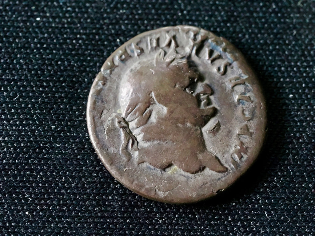 Vespasian denarius, Ceres seated0