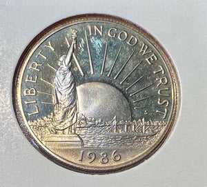 USA Statue of Liberty Commemorative Half Dollar 1986S-UNC