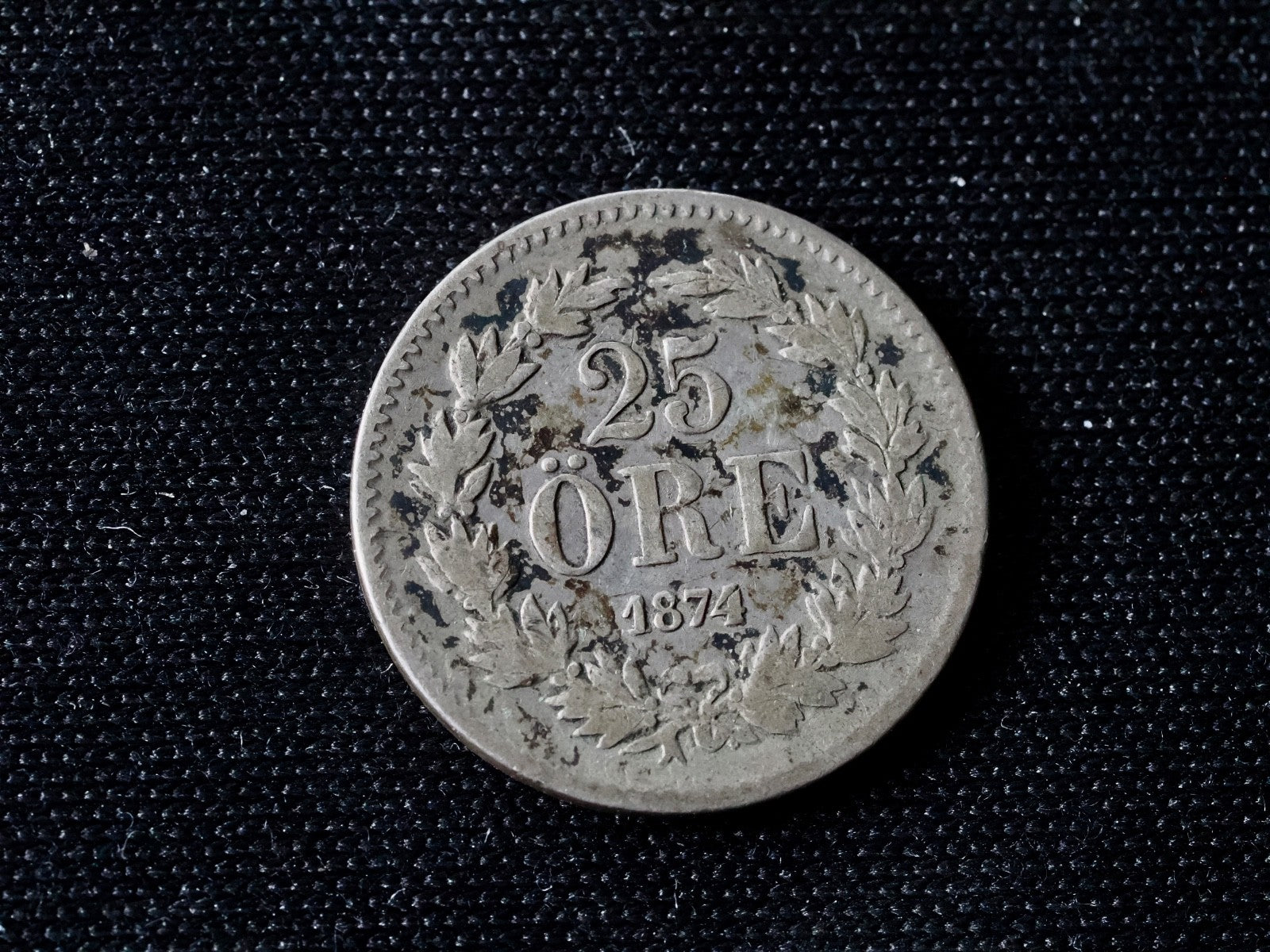 SWEDEN 25 ORE 18740