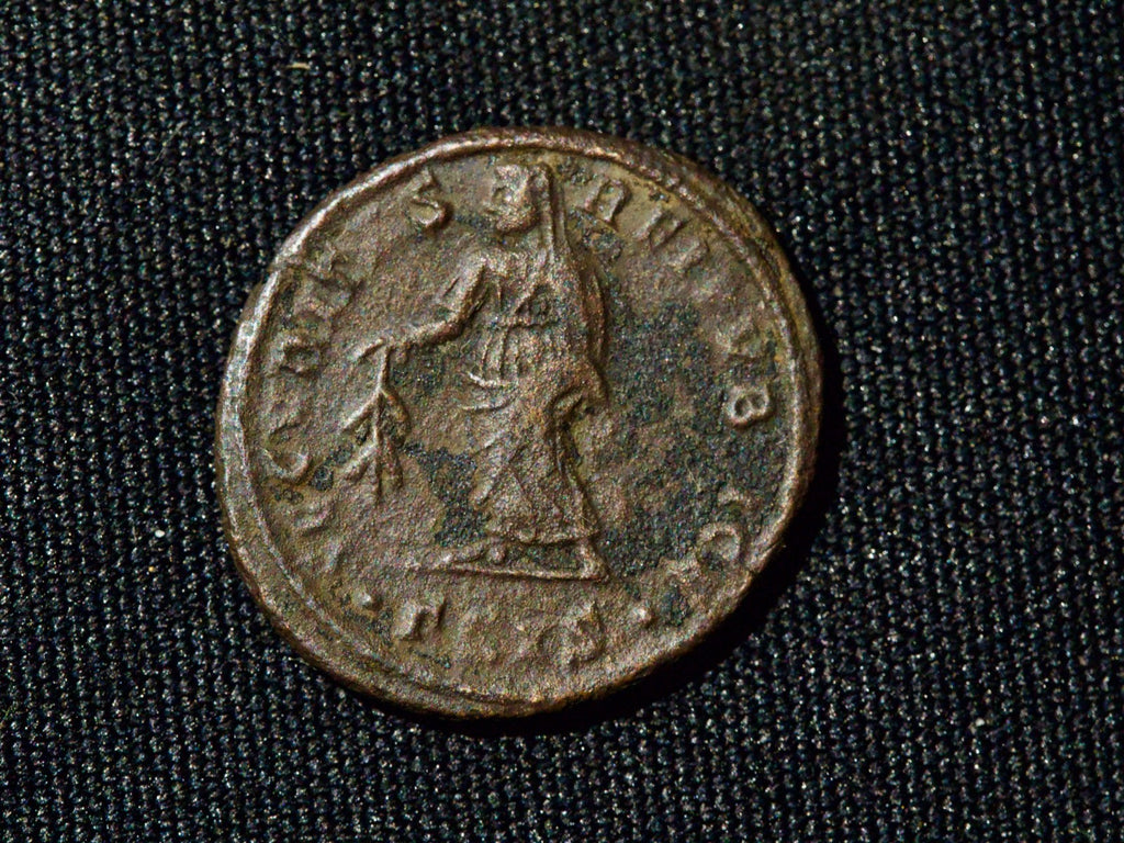 Roman  AE3 Coin: Helena , Securitas Republica1