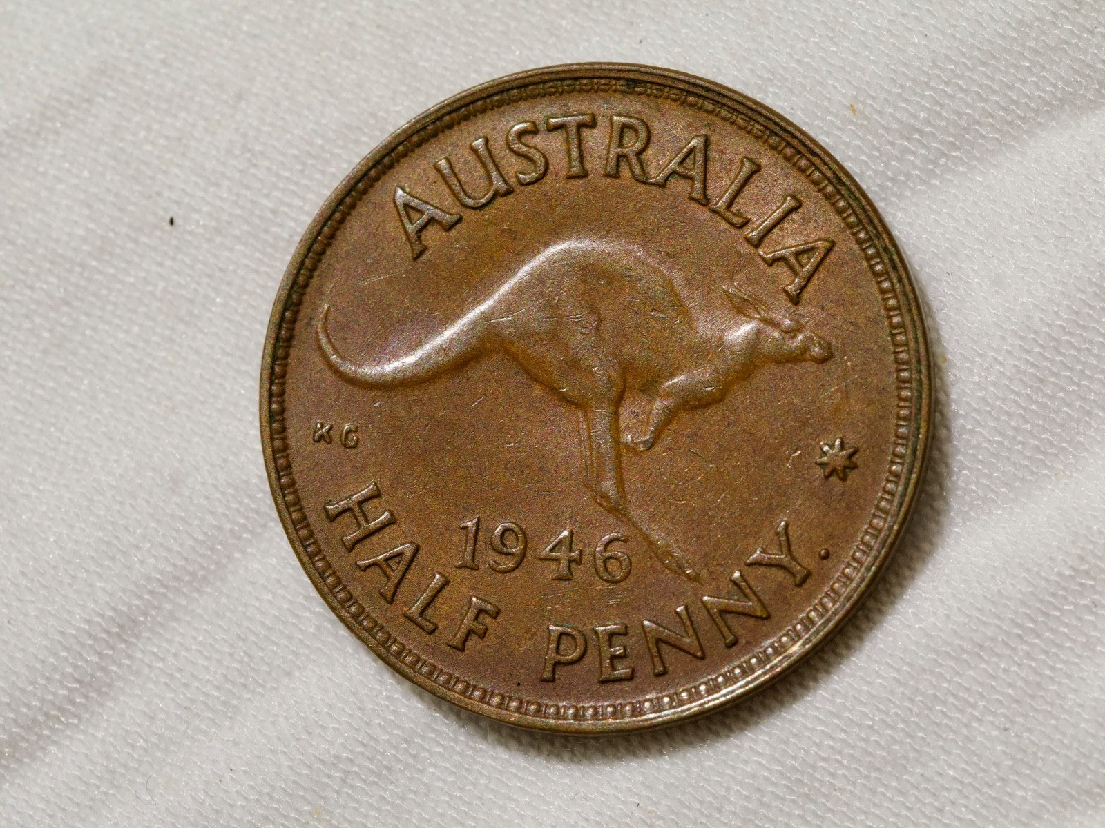 Australia  Half Penny 1946 dot0