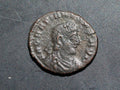 Gratian ae3  365-367 Emperor Dragging Captive  Siscia0