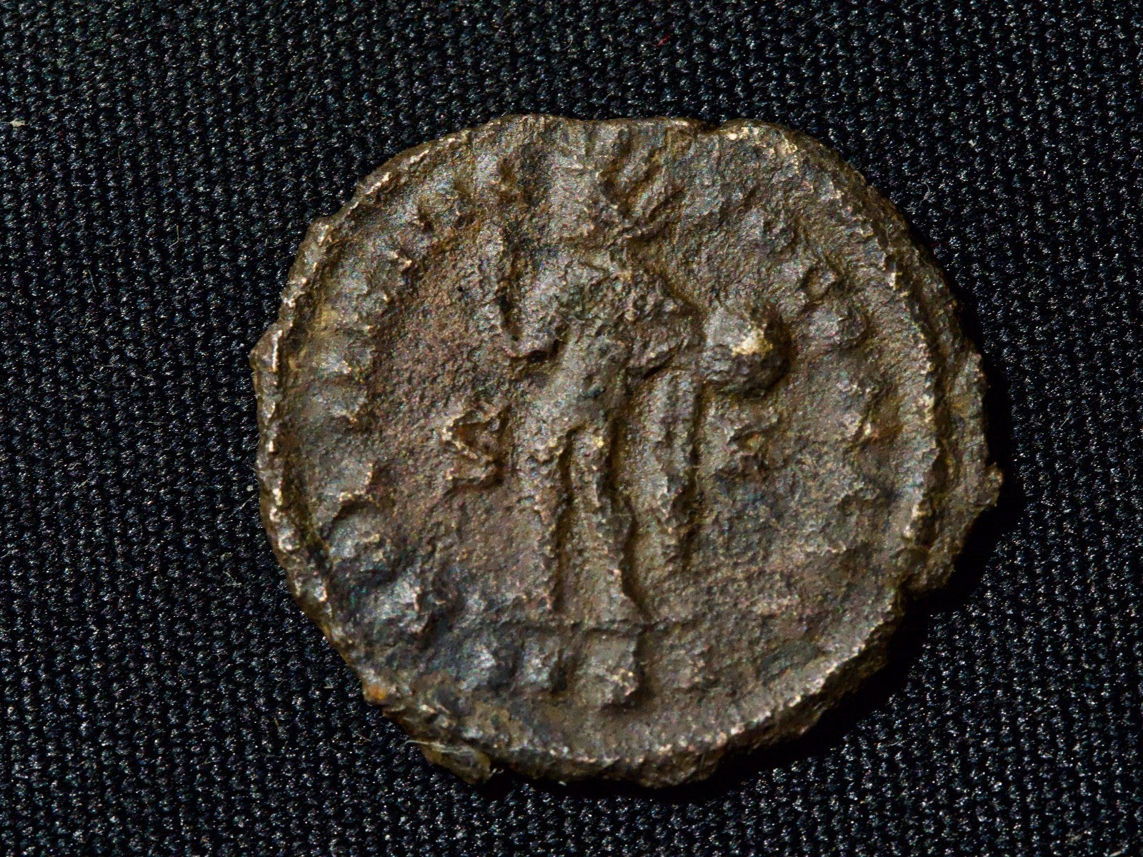 Constantine I follis Sol Invicto1