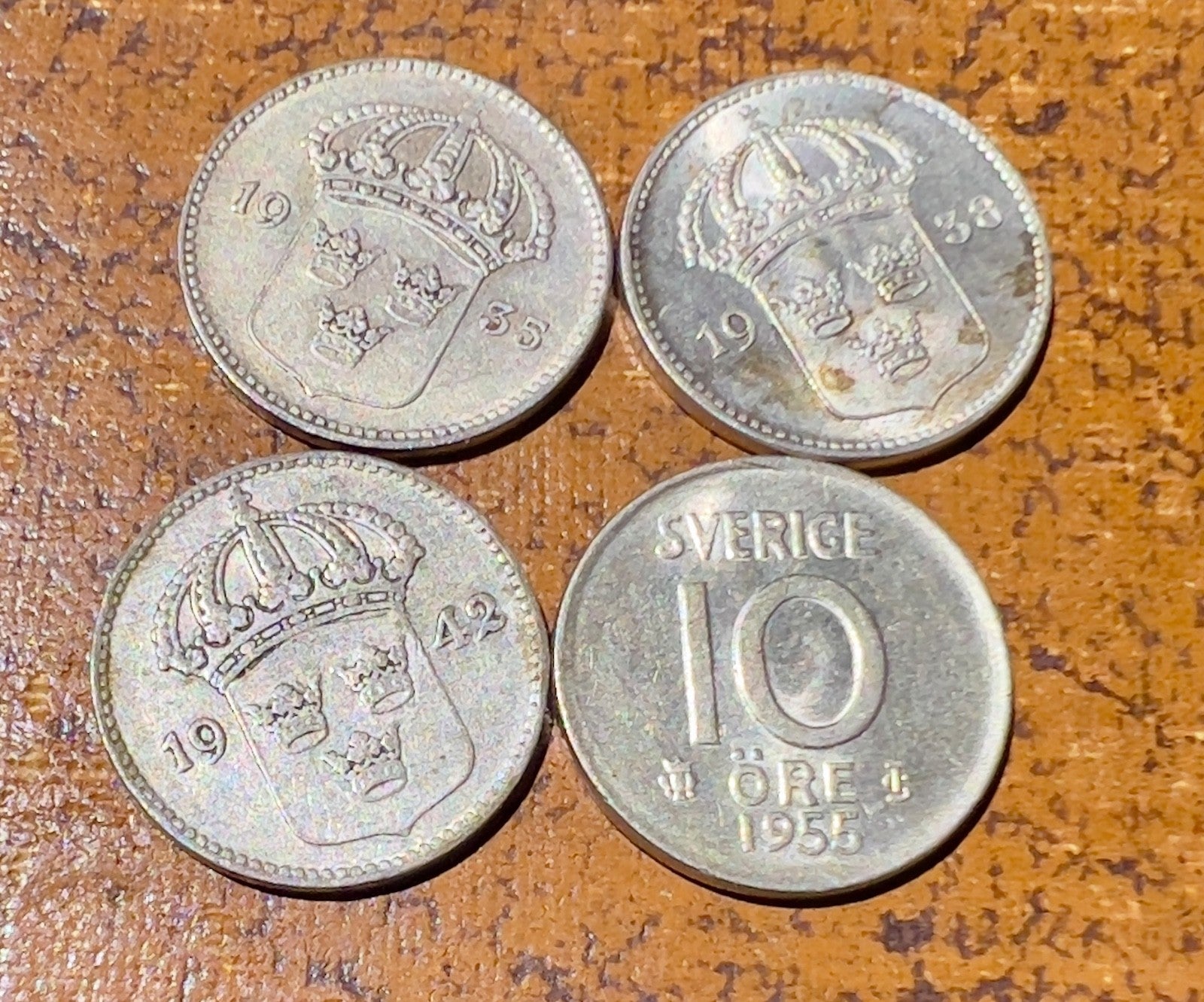 4x Sweden 10 Ore 1935, 1938, 1942, 19550