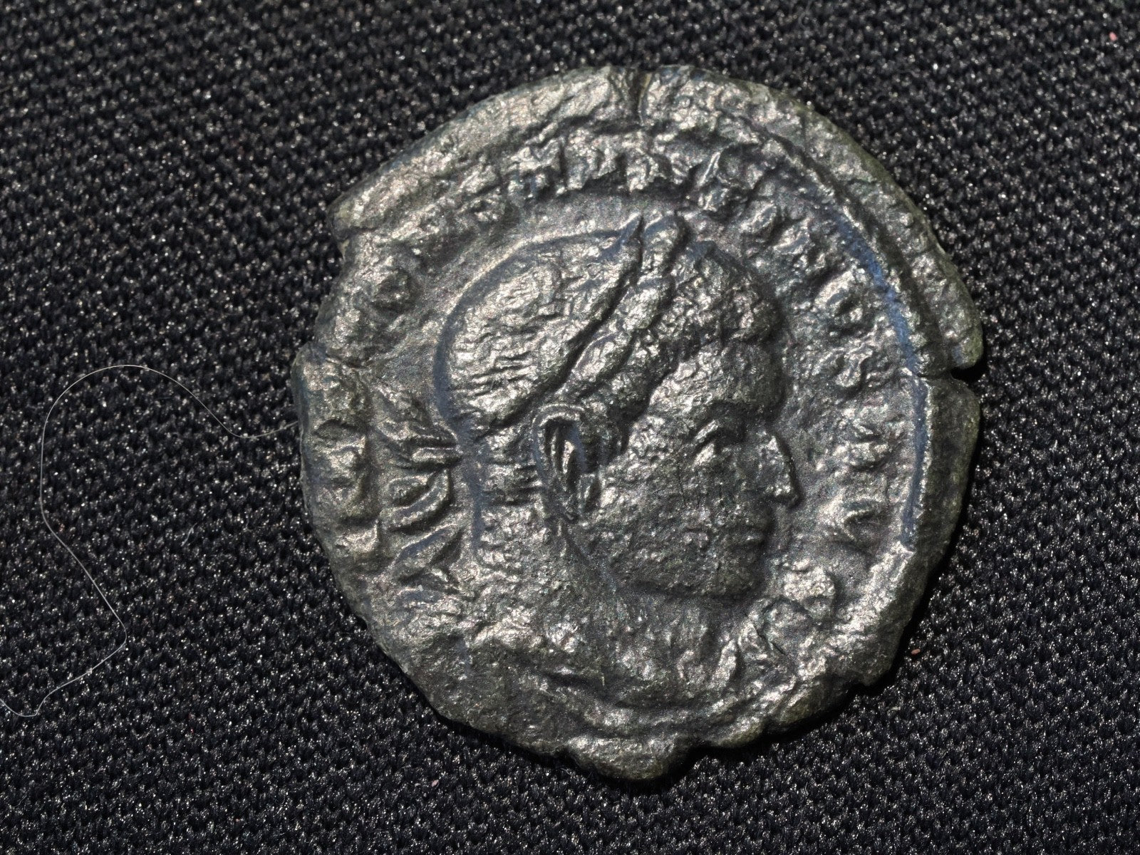 Constantine I follis Sol Invicto, Trier  mint-T F in field-19mm diameter1
