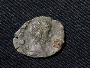 Gallienus antoninianus-Sol advancing left