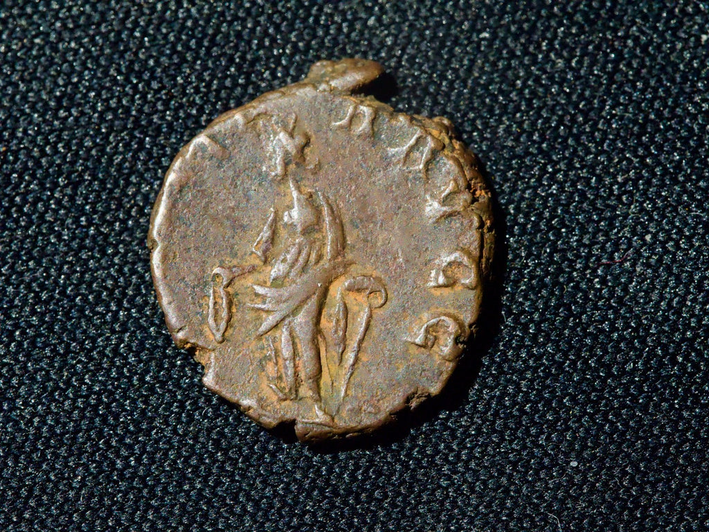 Tetricus I ae3 -Pietas1
