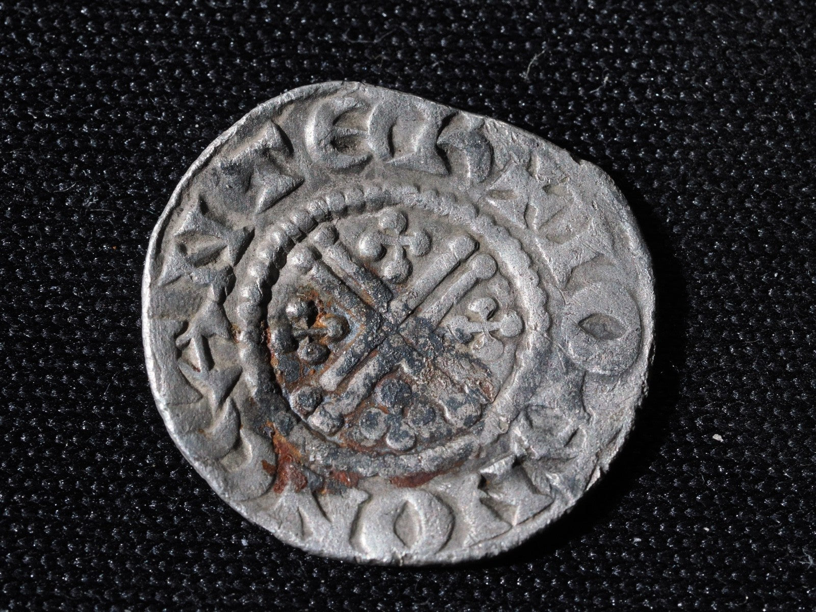 Henry III Silver Hammered Short Cross Penny. 1216-47. Class 7a Iohan on Cante1