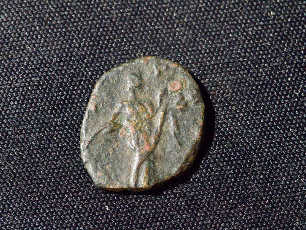 Victorinus (269-271 A.D.) Antoninianus, Salus1