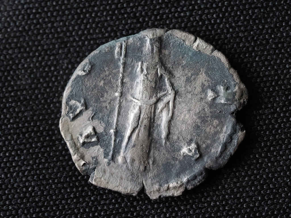 Diva Faustina Senior silver denarius AVGVSTA, Ceres,1