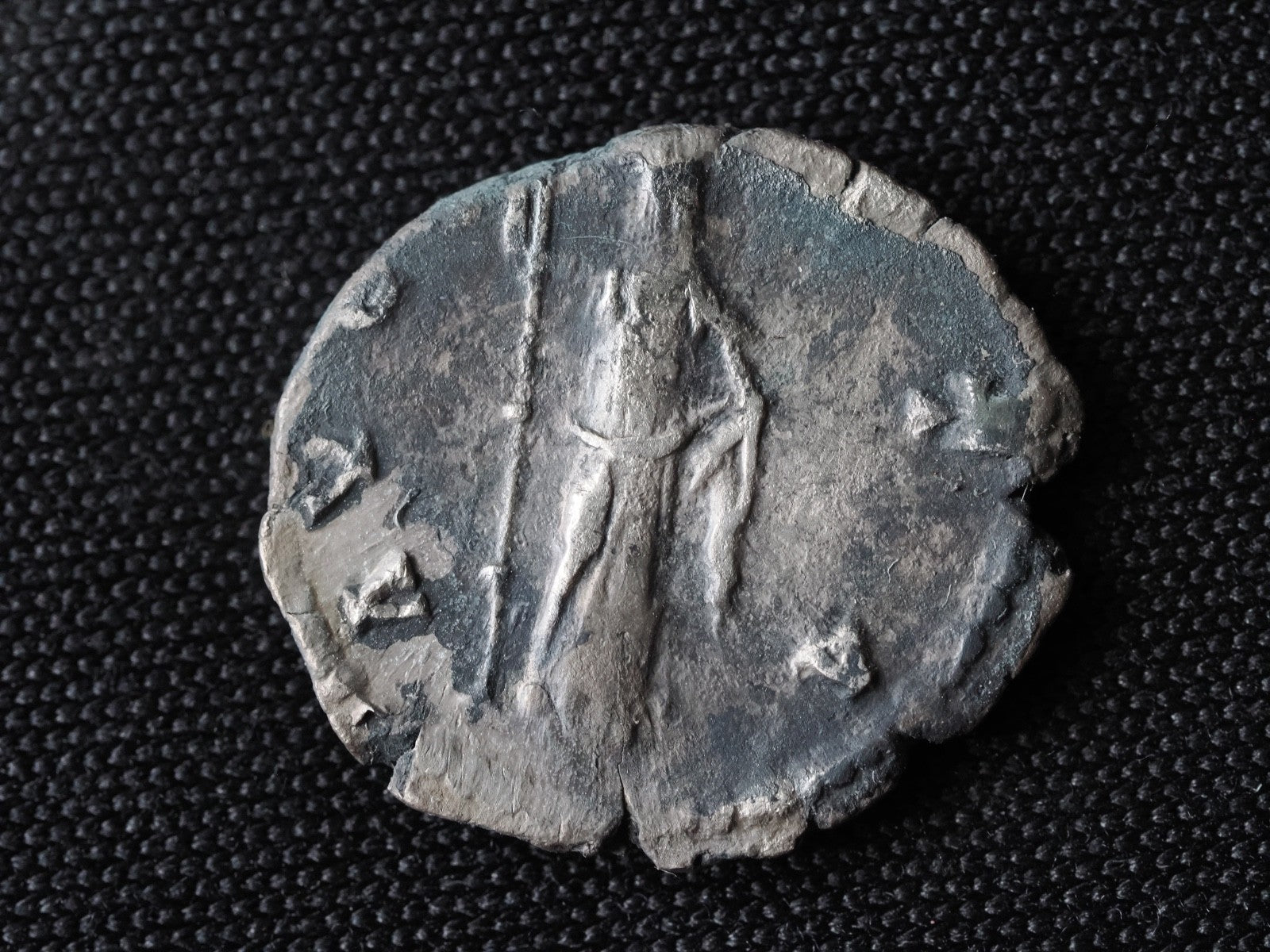 Diva Faustina Senior silver denarius AVGVSTA, Ceres,1