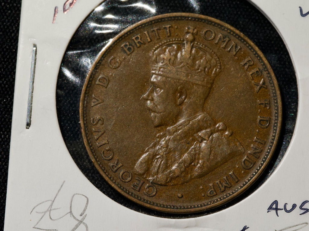 Australia 1919 penny-dot below bottom scroll0