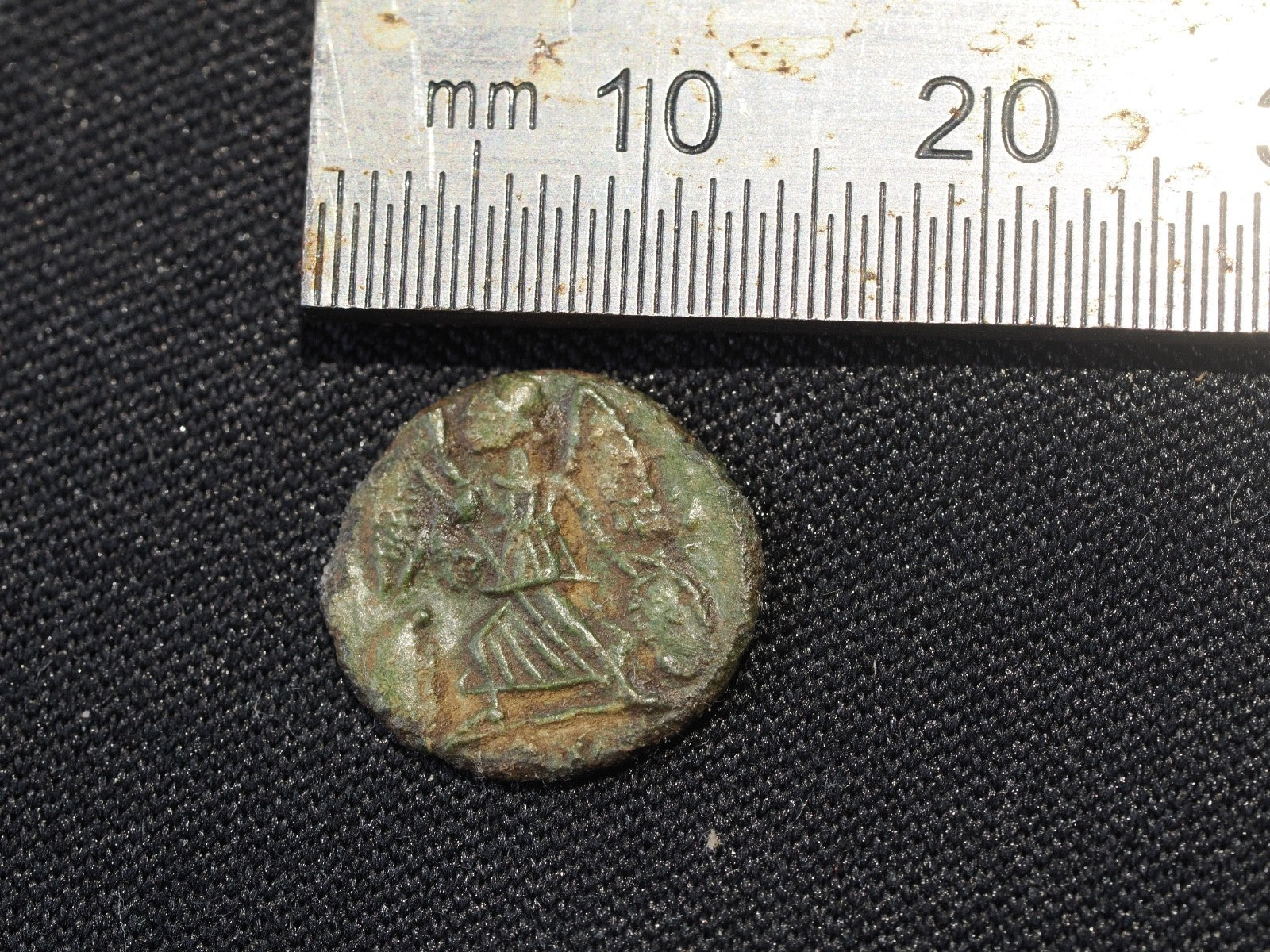 Barbarous  Roman Constantine I -UK find0