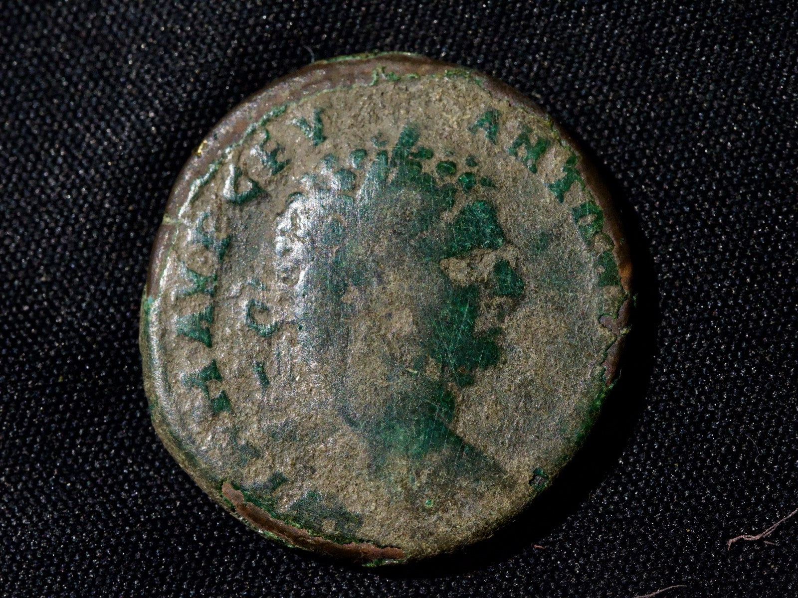 CARACALLA ae29 of Pautalia-Thrace TEMPLE of HYGEIA0