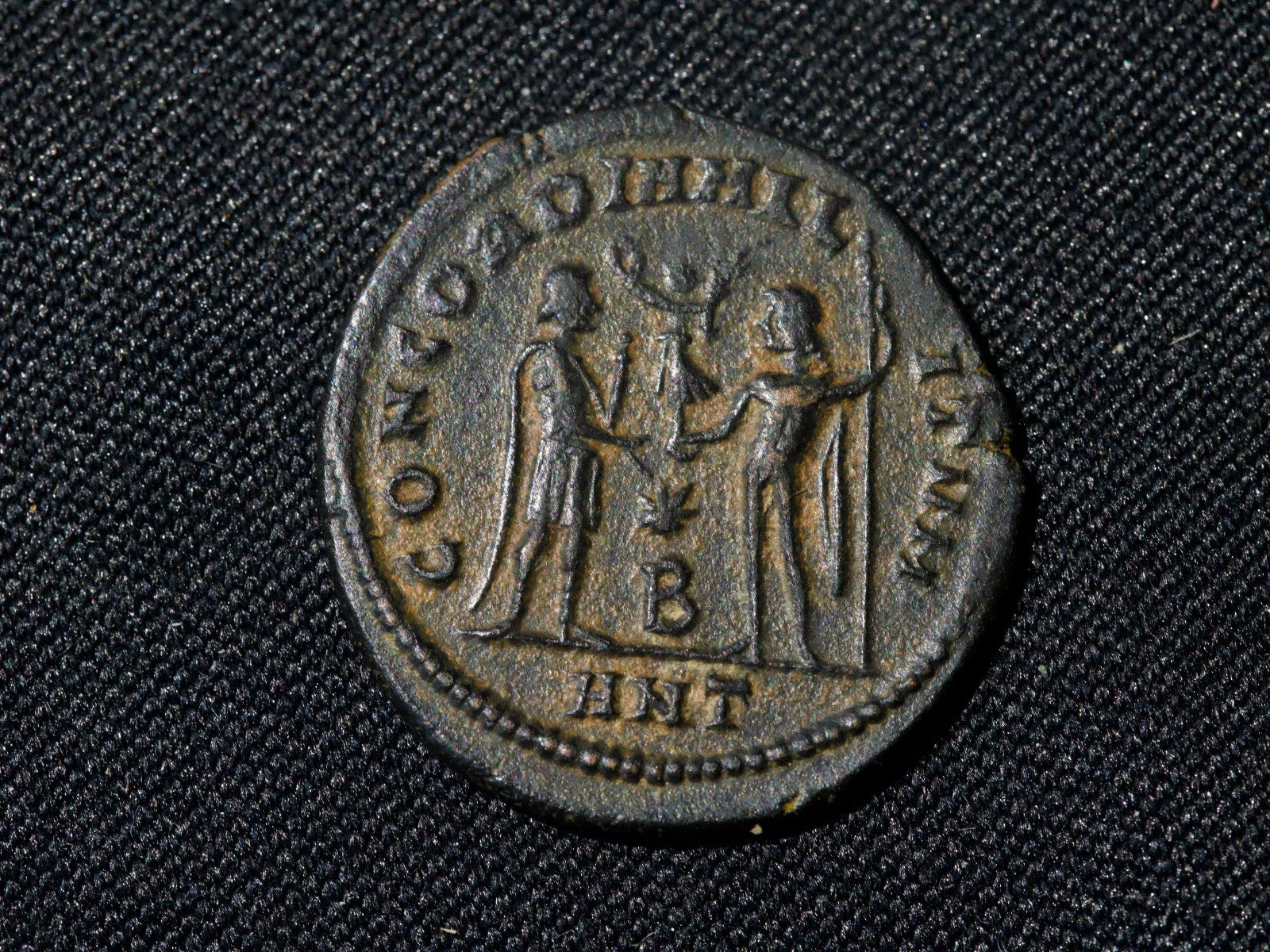 Diocletian ae3  CONCORDIA MILITVM-Antioch1