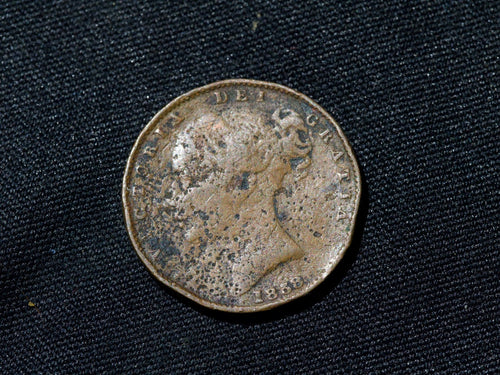 1858 small date Victoria farthing1