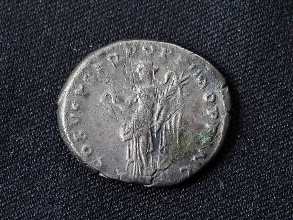 Roman Silver Denarius - Rome 98-117 AD - Trajan - Victory1