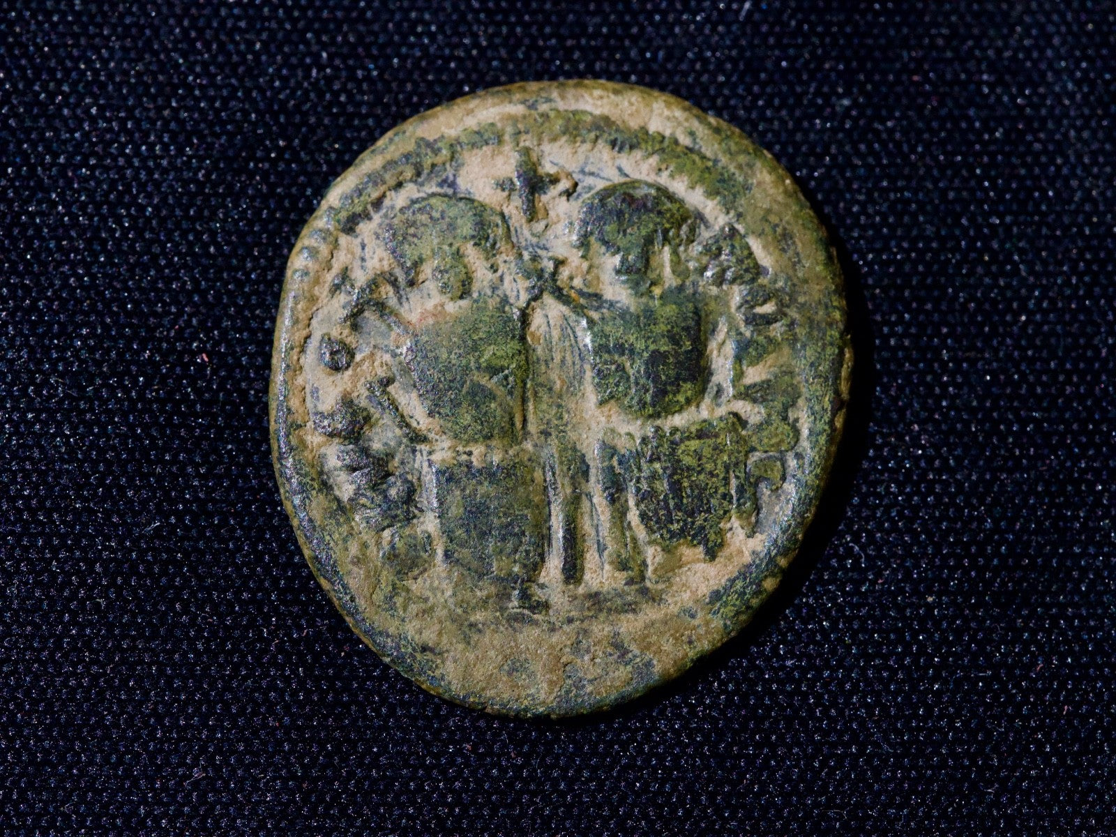 Justin II 565-578AD, Æ Follis Nicomedia mint, Year 7-AD 571-721