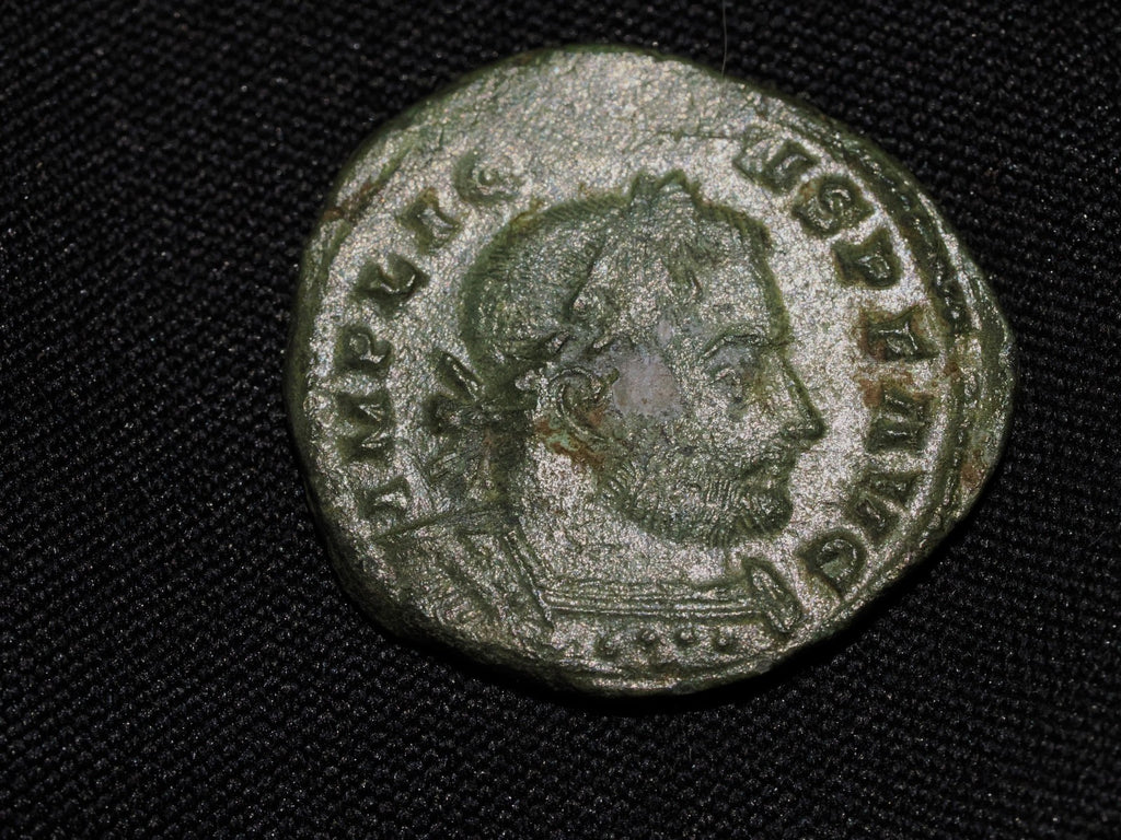Licinius I Follis   Genio Pop Rom0