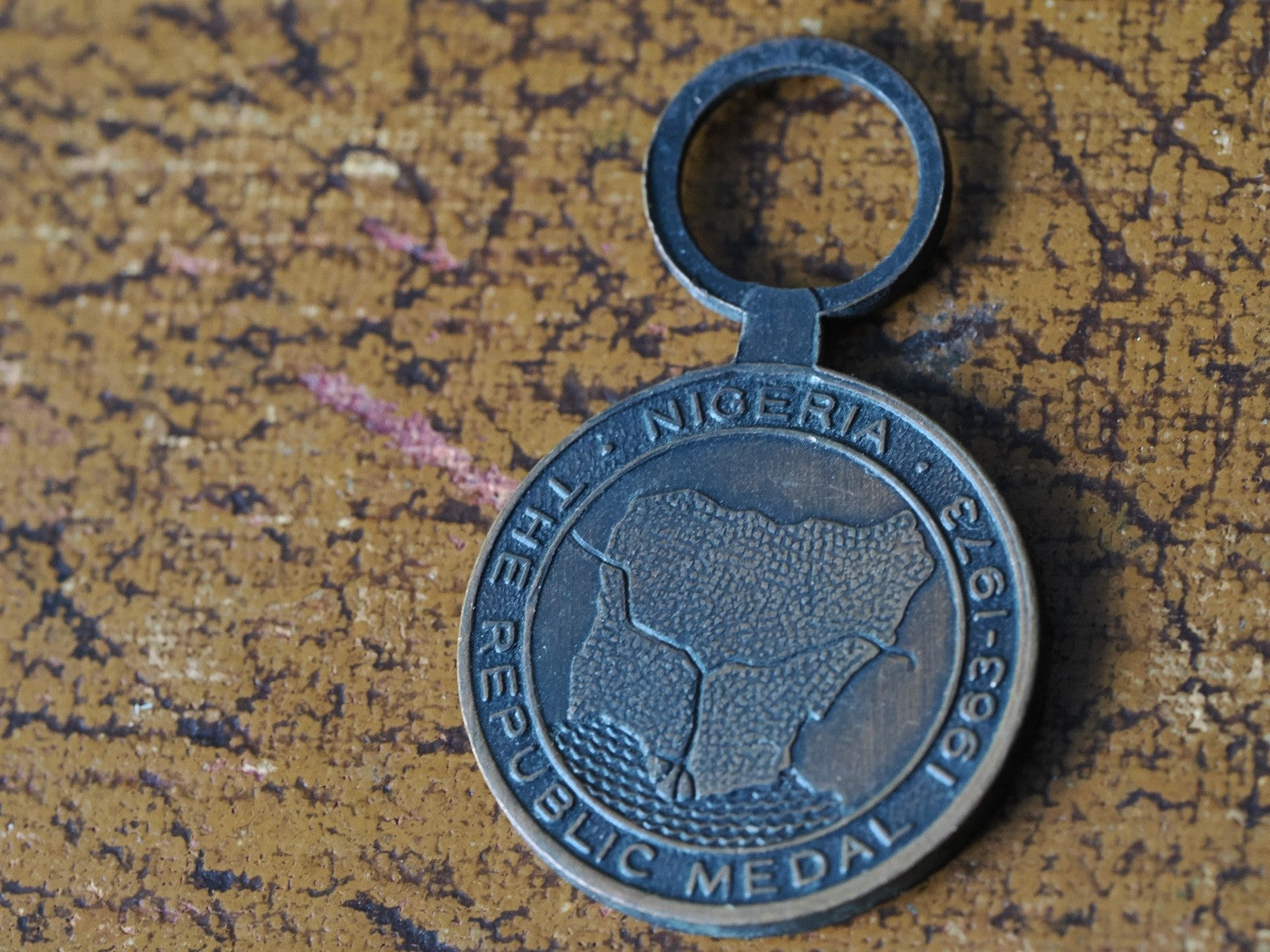 miniature dress medal : Nigeria republic anniversary medal-20mm0