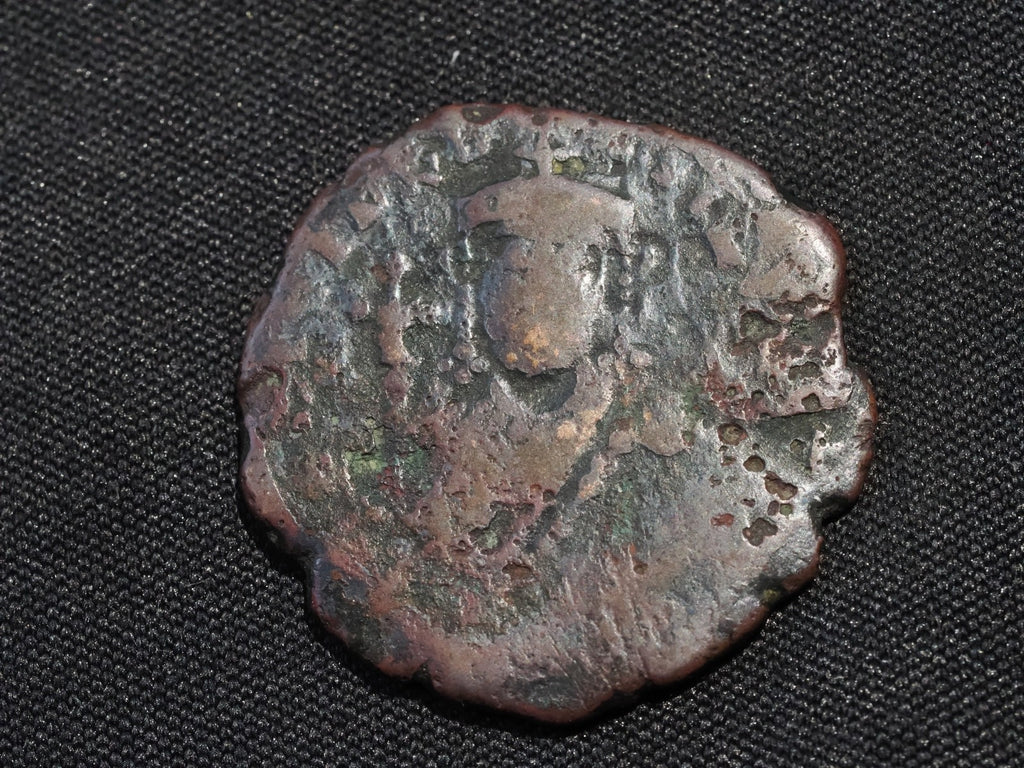 Byzantine Follis Coin - Constantine VII (913-959)0