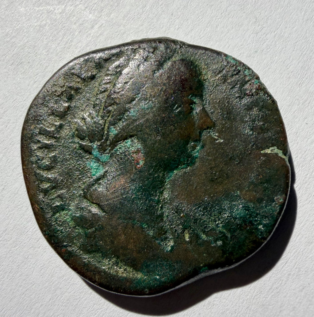 Lucilla - AE Sestertius - Vesta