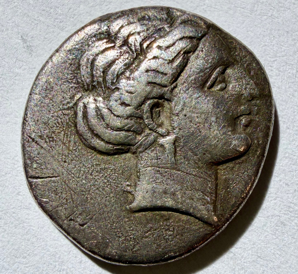 EUBOEA -Chalkis (338 - 273 B.C.)  AR Drachm Eagle carrying serpent-High grade