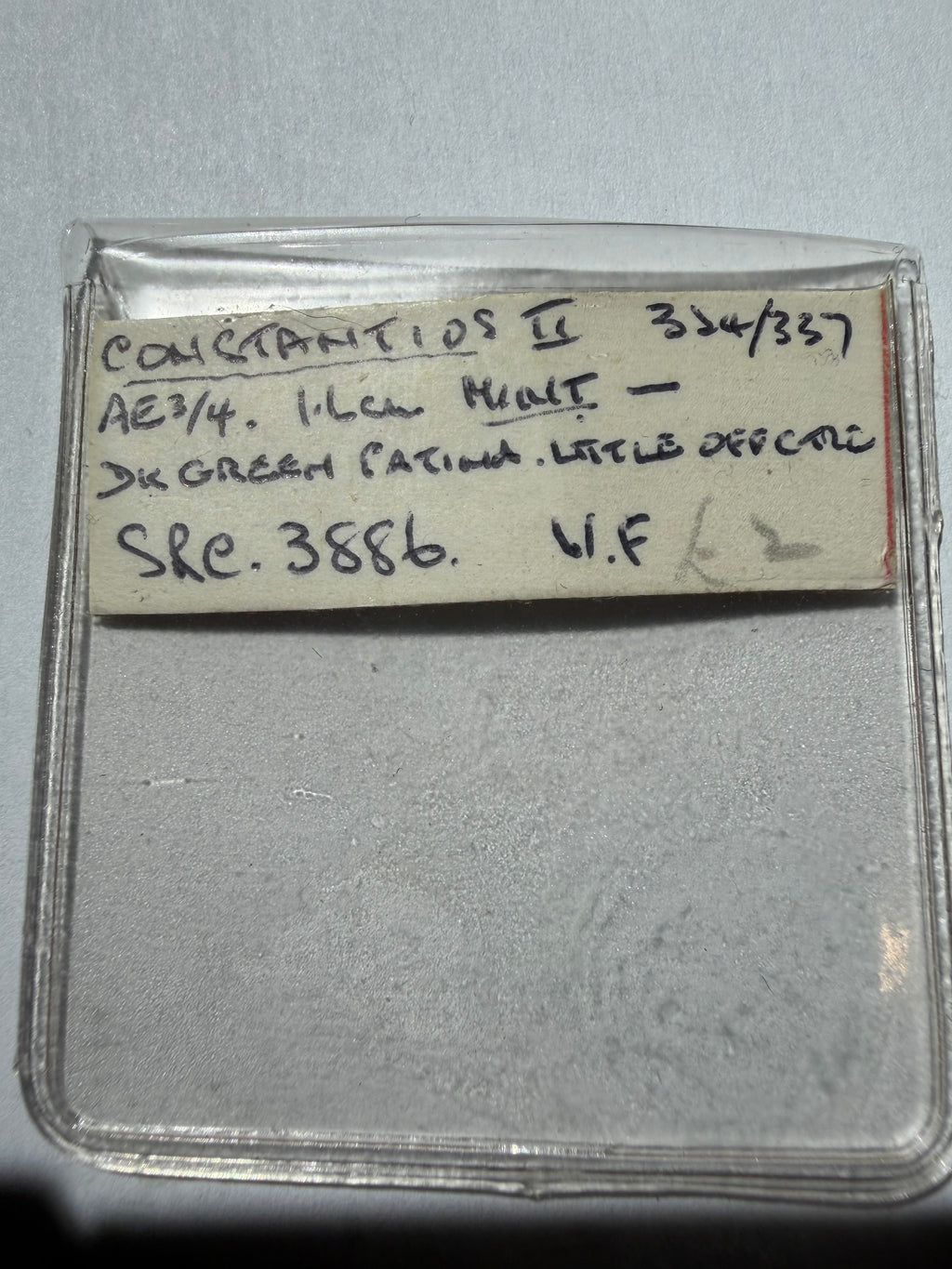 CONSTANTIUS II - ae3 Two soldiers and two standards-no mint in exurgue