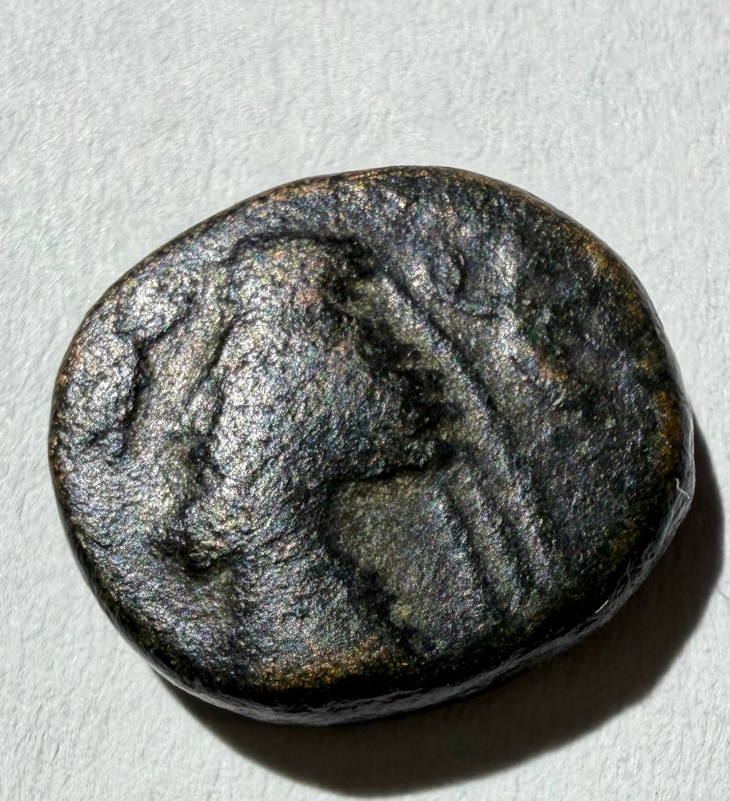 Phraates V Dichalkon 12mm. Bust left with 2 Victories/seated female with palm branch 2BC-4AD