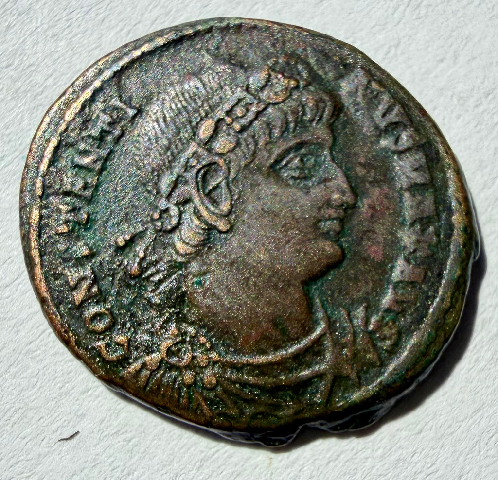 Constantine I ae3 /4 2 soldiers 2 standards-SMALA