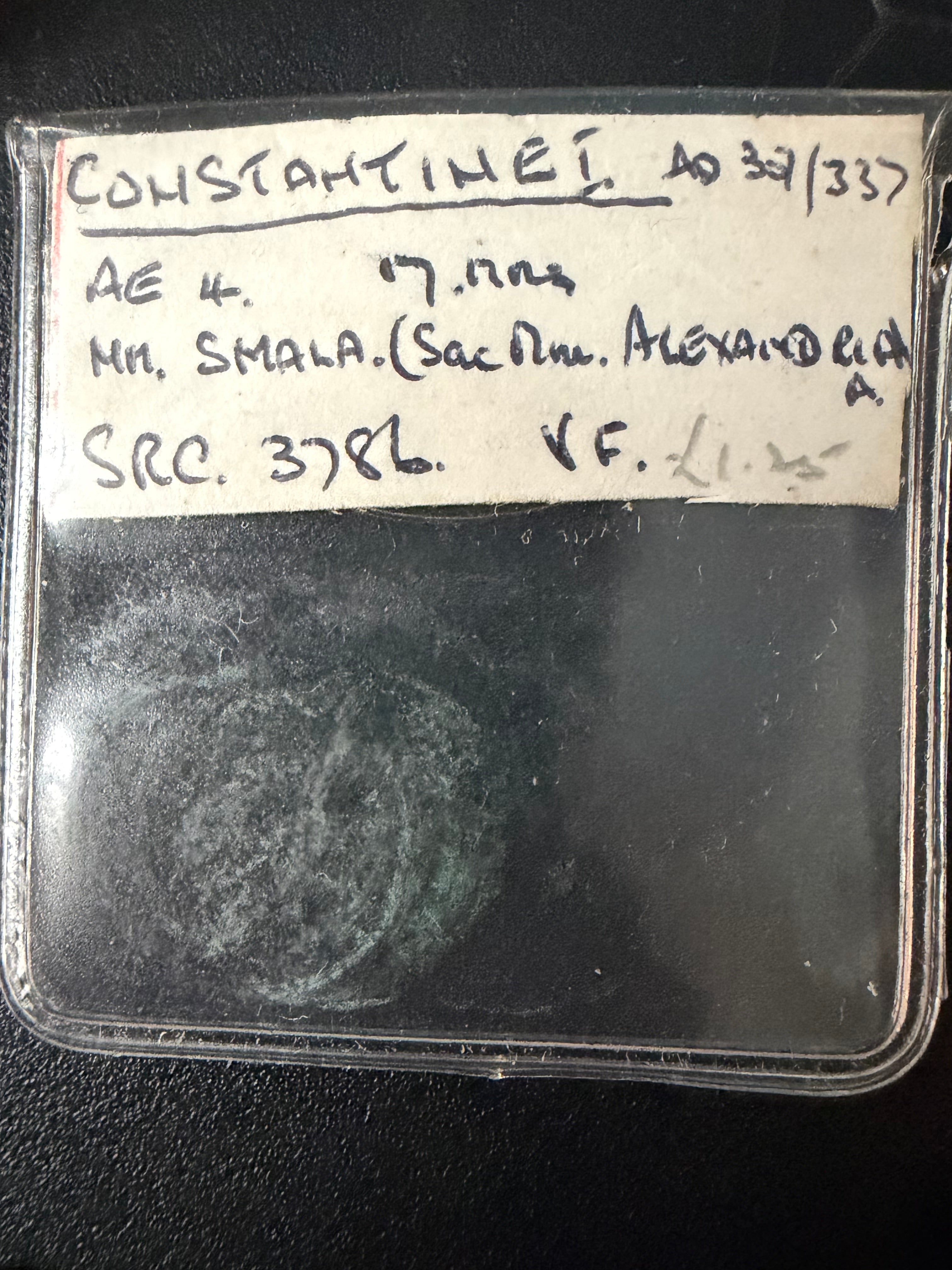 Constantine I ae3 /4 2 soldiers 2 standards-SMALA