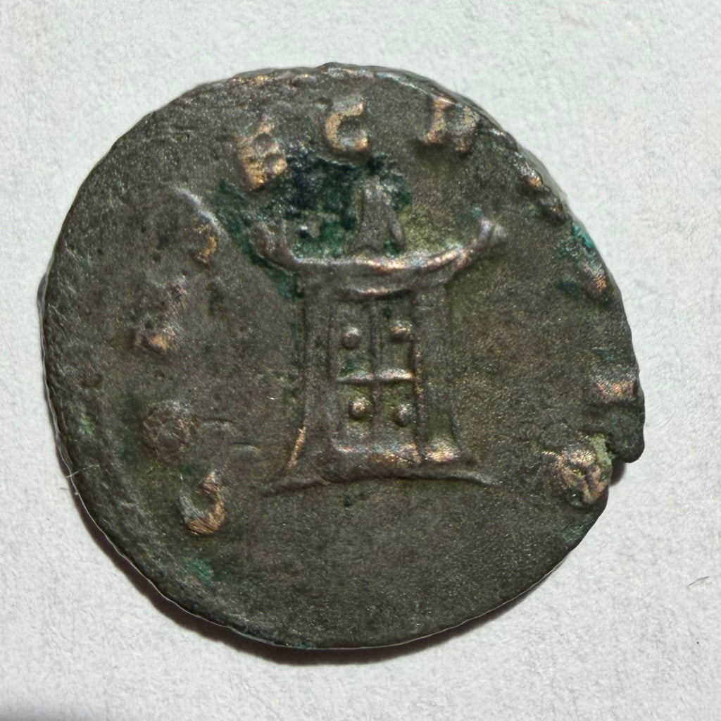 Claudius II Gothicus 268-270 AD – Consecratio-Altar