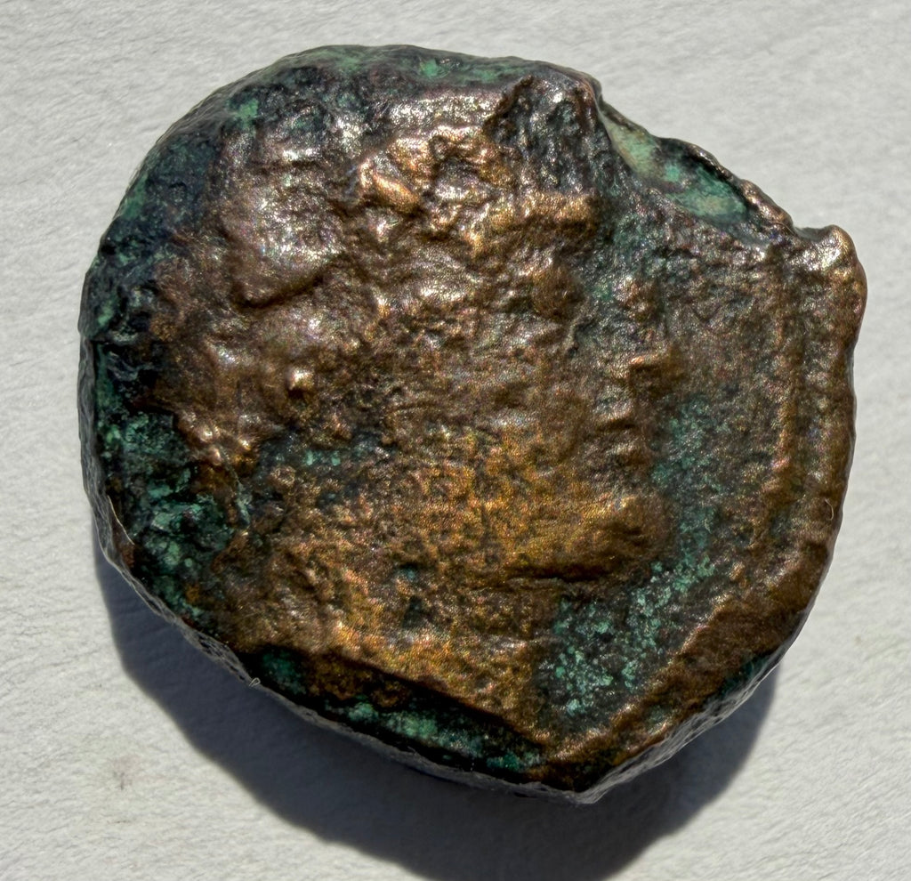 Seleucas IV. ae 15 Apollo and Tripod -187-175 BC
