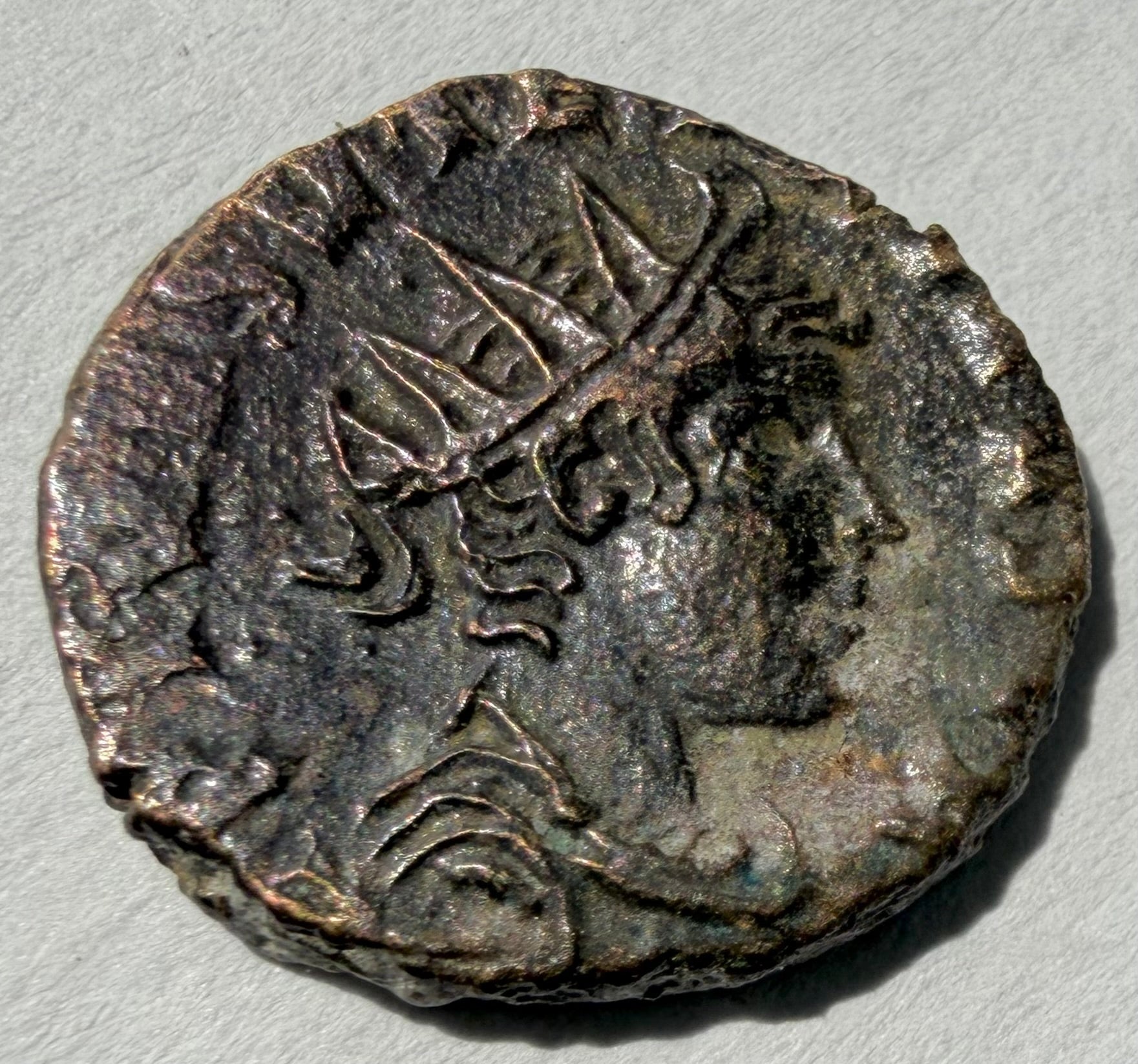 Tetricus II - Antoninianus-barbarous-15mm
