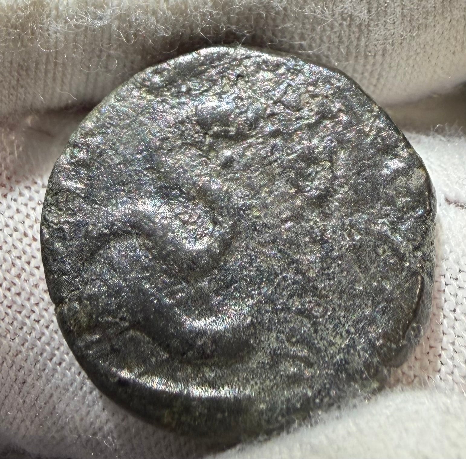 MYSIA, PERGAMON (2ND-1ST CENTURY B.C).AE20 -serpent