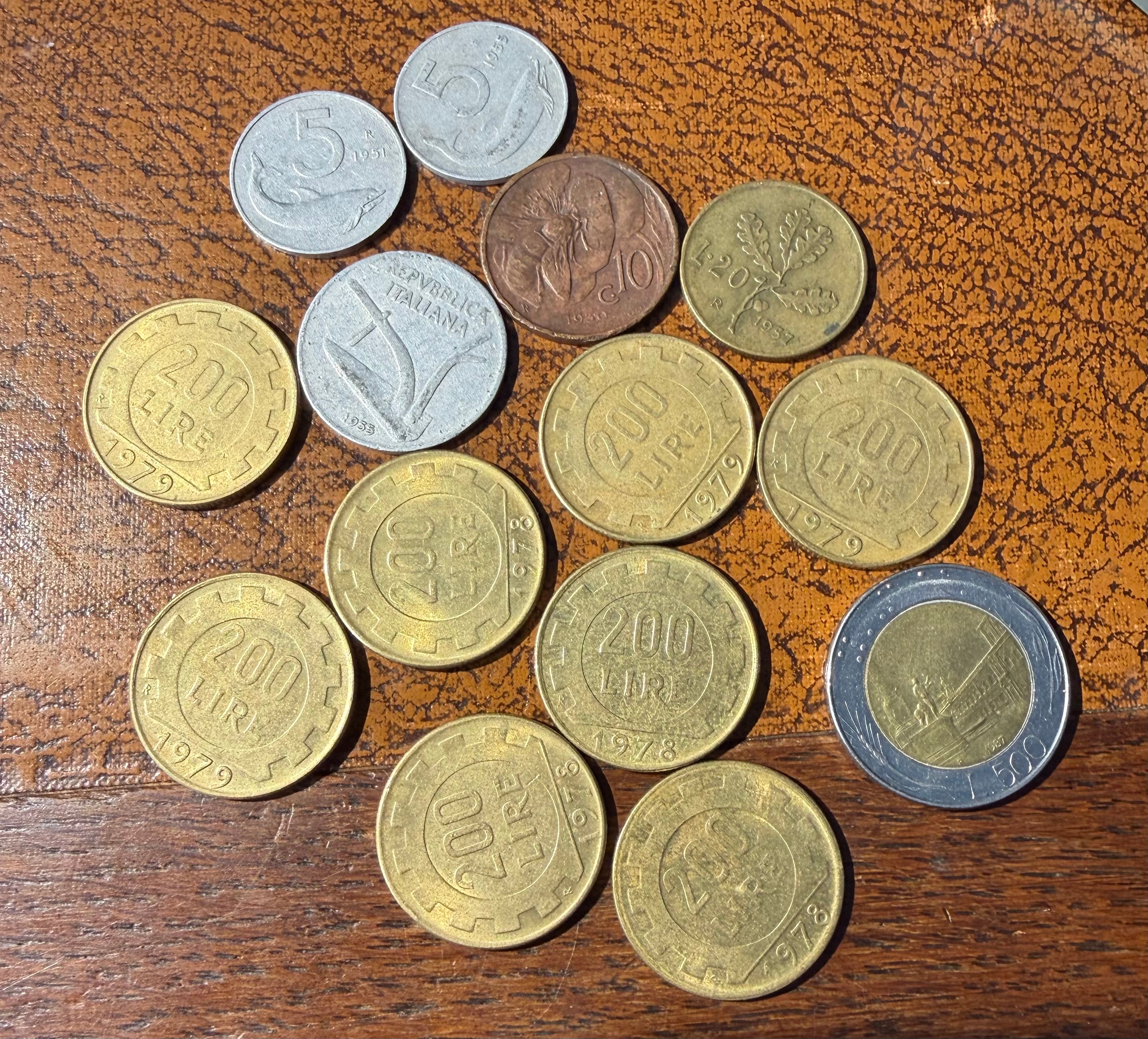 Italy 14 various coins