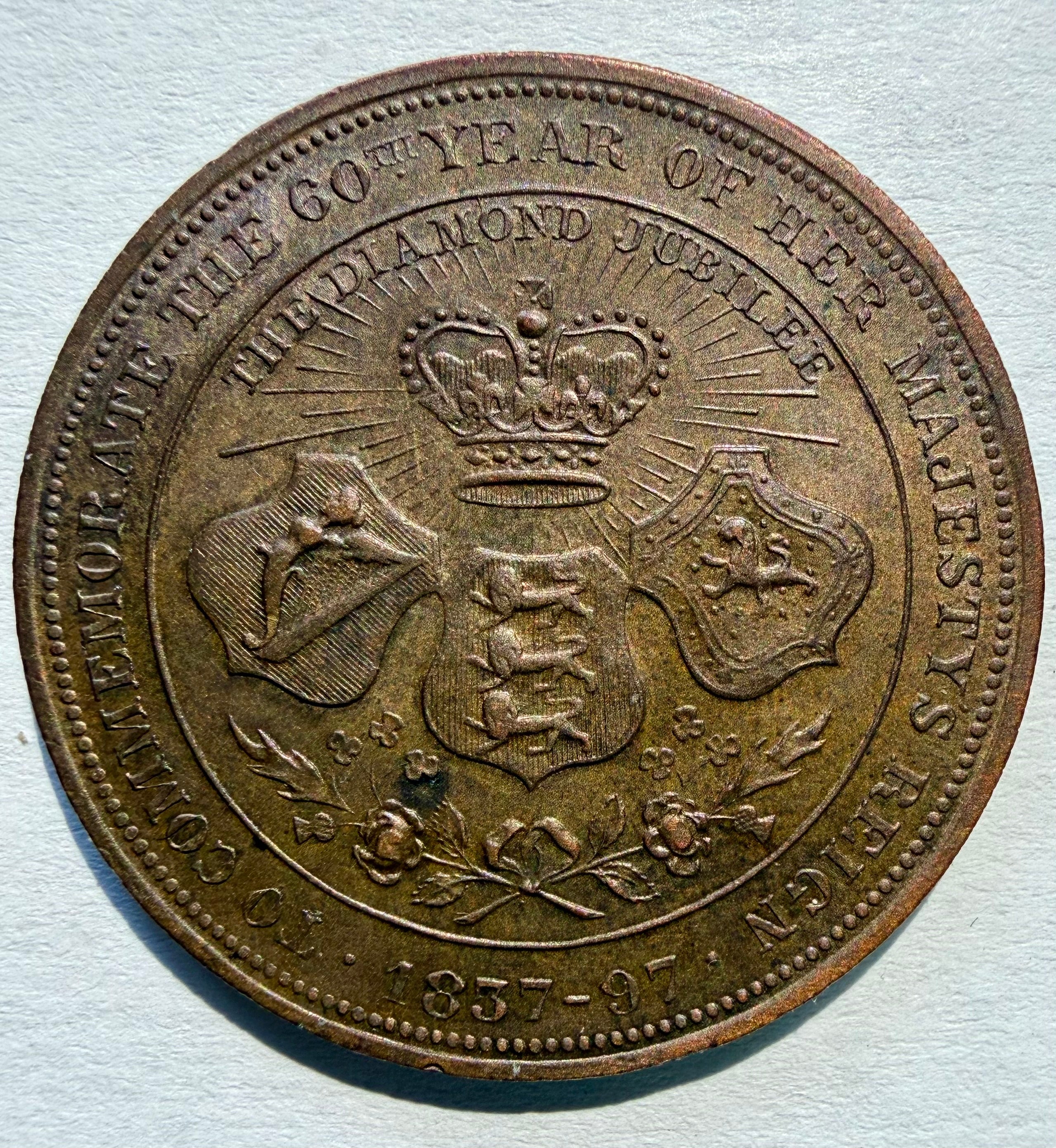 1897 Queen Victoria Diamond Jubilee Medal - Four Generations Royal Family Bronze