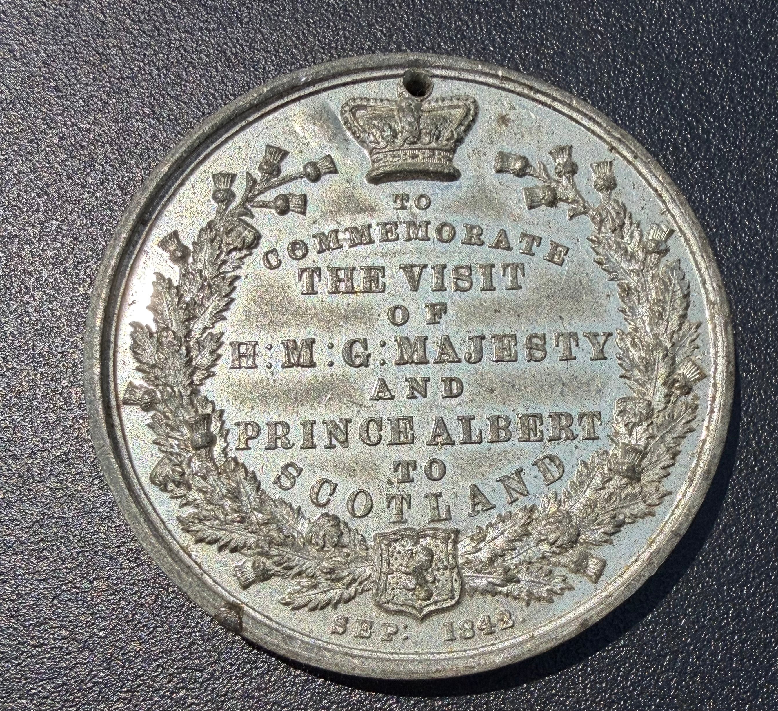 Queen Victoria 1842 Royal Visit Scotland Commemorative Medal 43mm White Metal