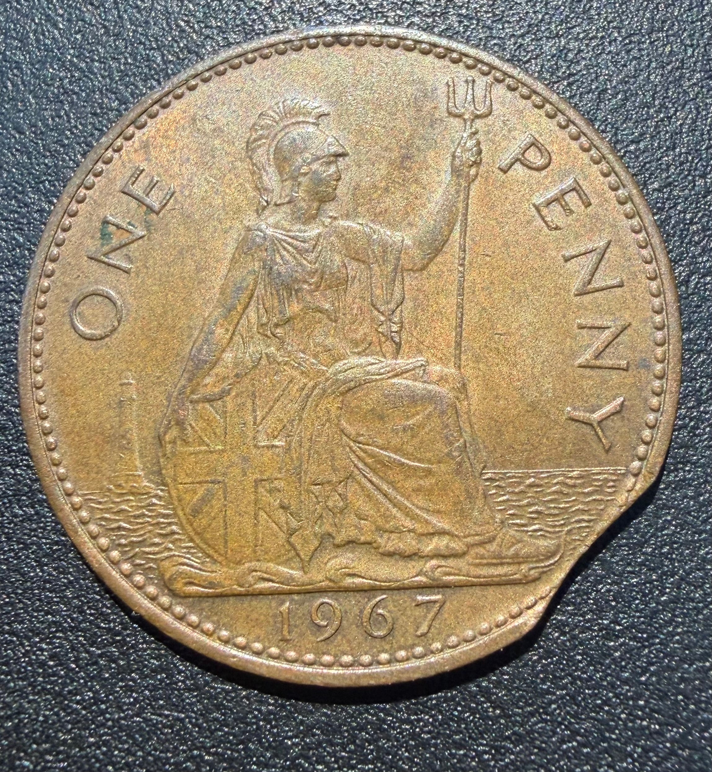 1967 Queen Elizabeth II Pre-Decimal One Penny – Striking Rim Clip