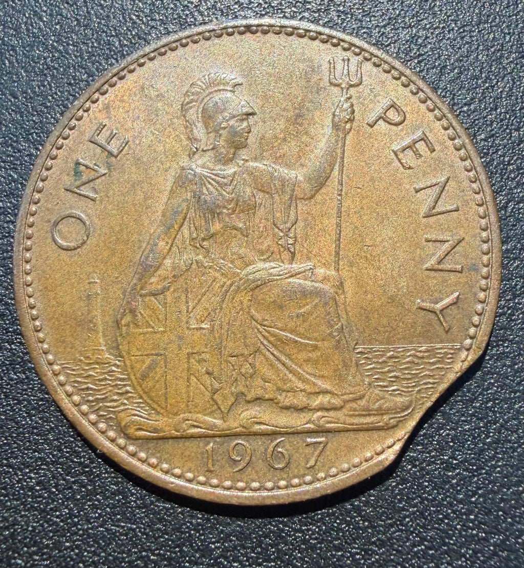 1967 Queen Elizabeth II Pre-Decimal One Penny – Striking Rim Clip