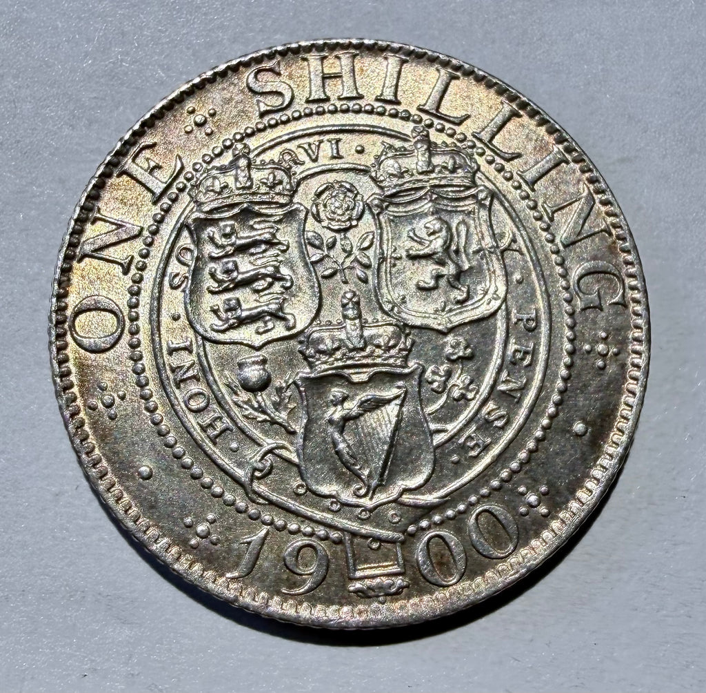 1900 Queen Victoria Silver Shilling - Old Veiled Head - Choice EF/AU
