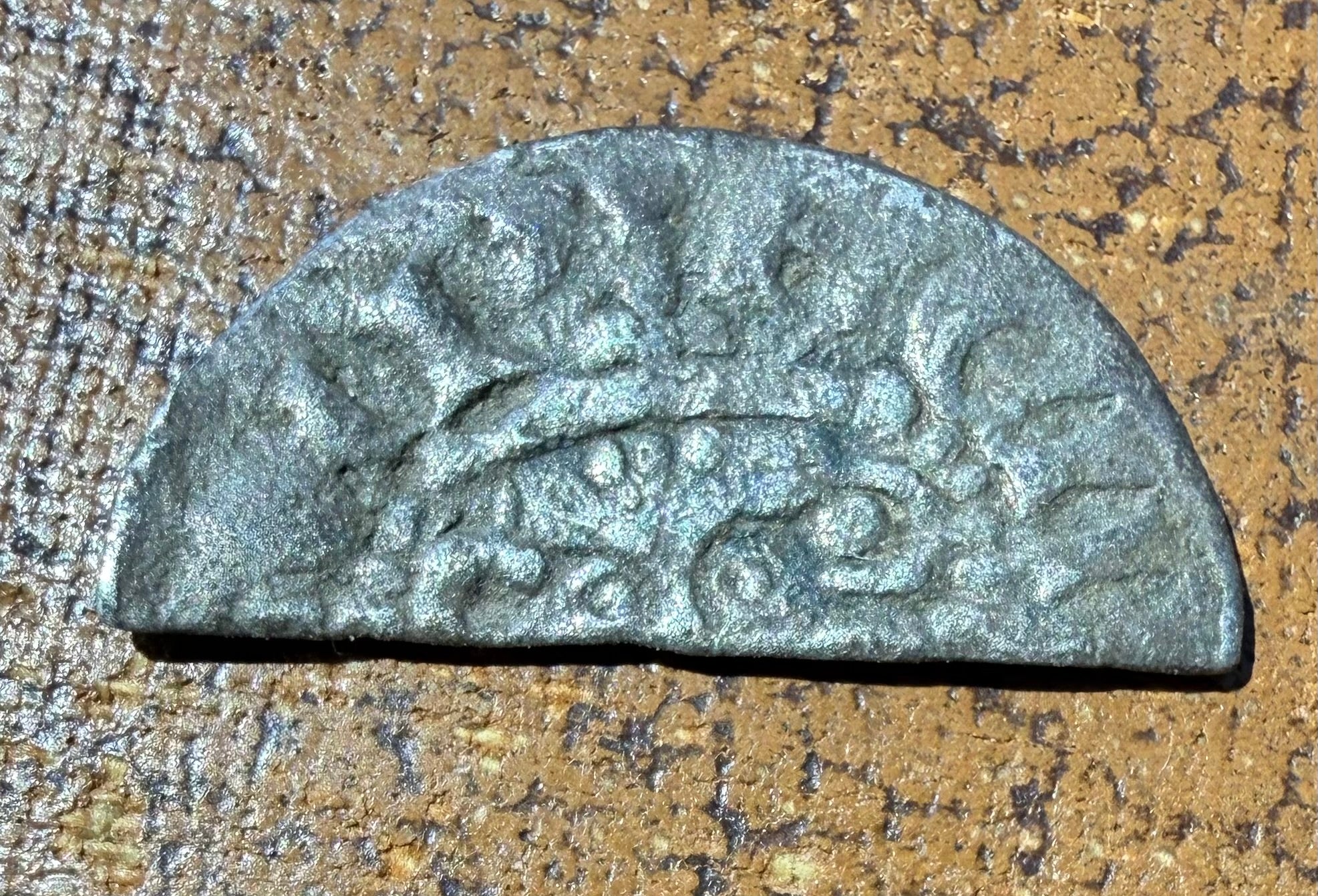 Henry III Hammered Silver Cut Halfpenny - Class 5b2 Canterbury Mint (CANT)