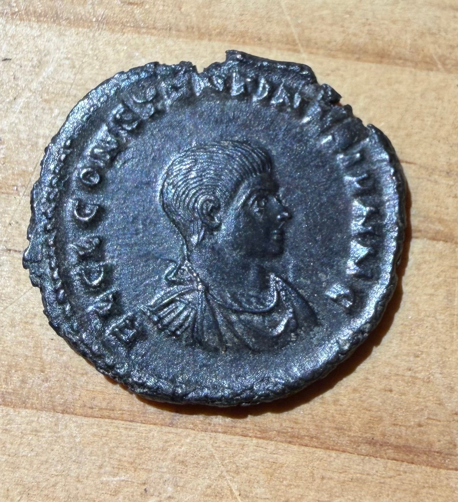 Constantine II Caesar Soli Invicto Comiti BTR Trier Mint 20mm
