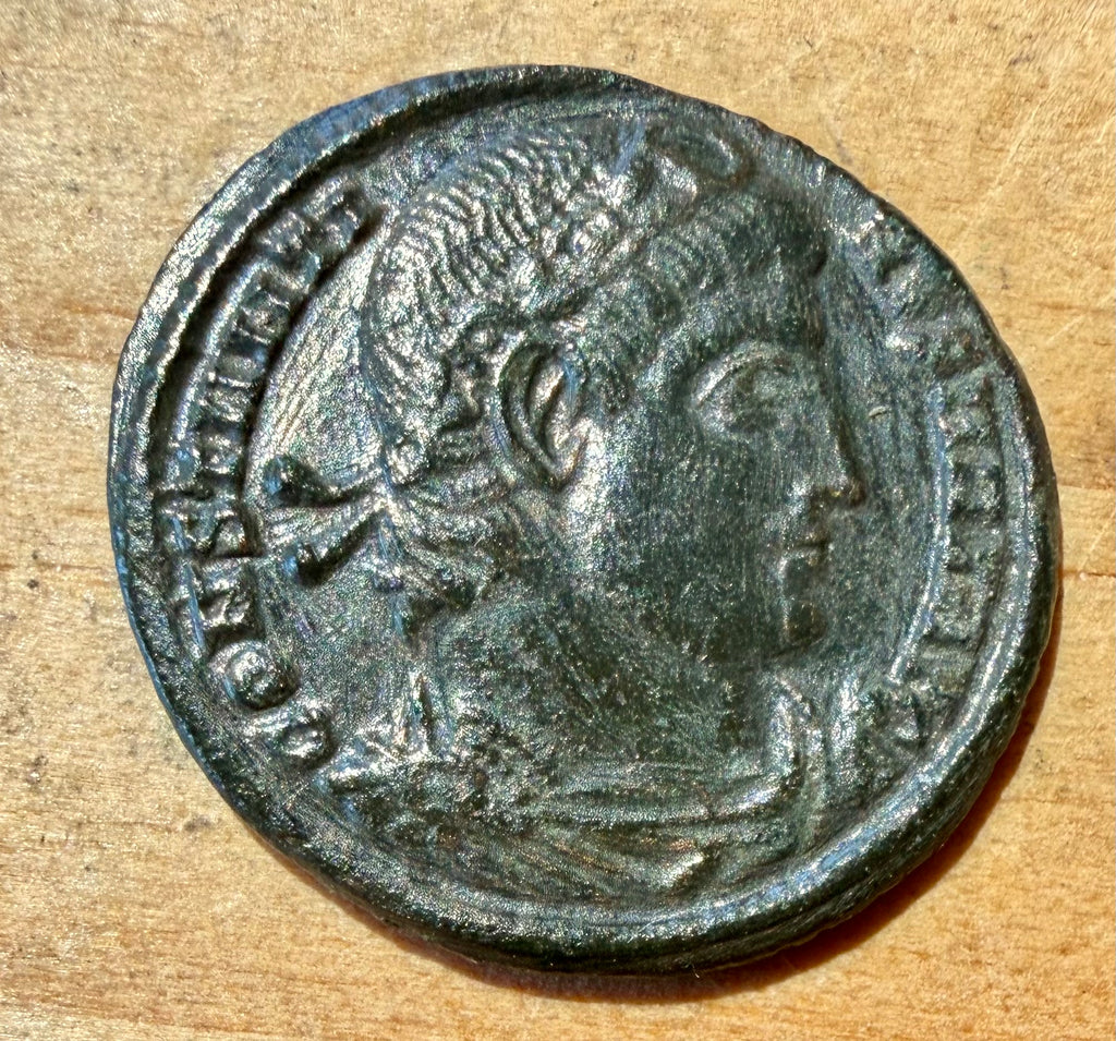 Constantine I Roman Bronze Coin - Single Standard - ASIS Siscia Mint