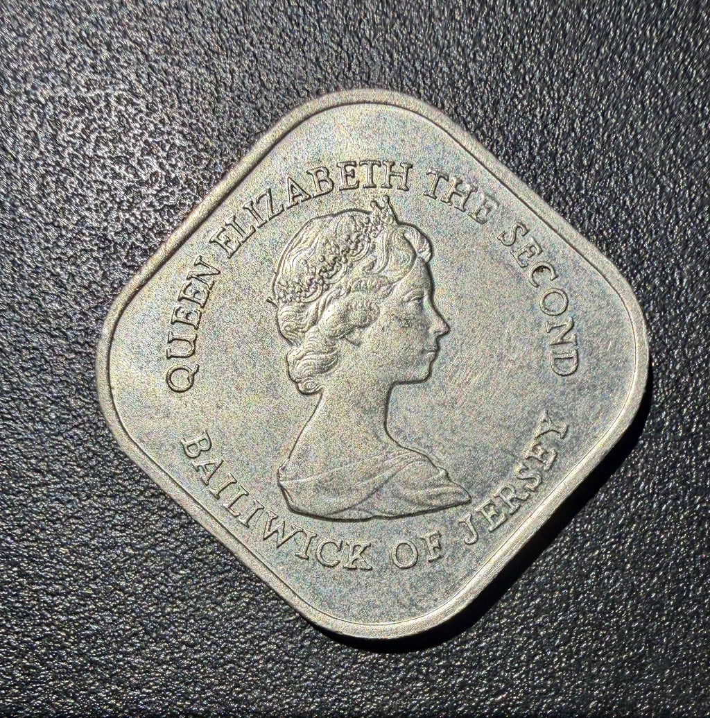 1981 Jersey £1 One Pound Coin - Bicentenary Battle of Jersey - Square Commemorative