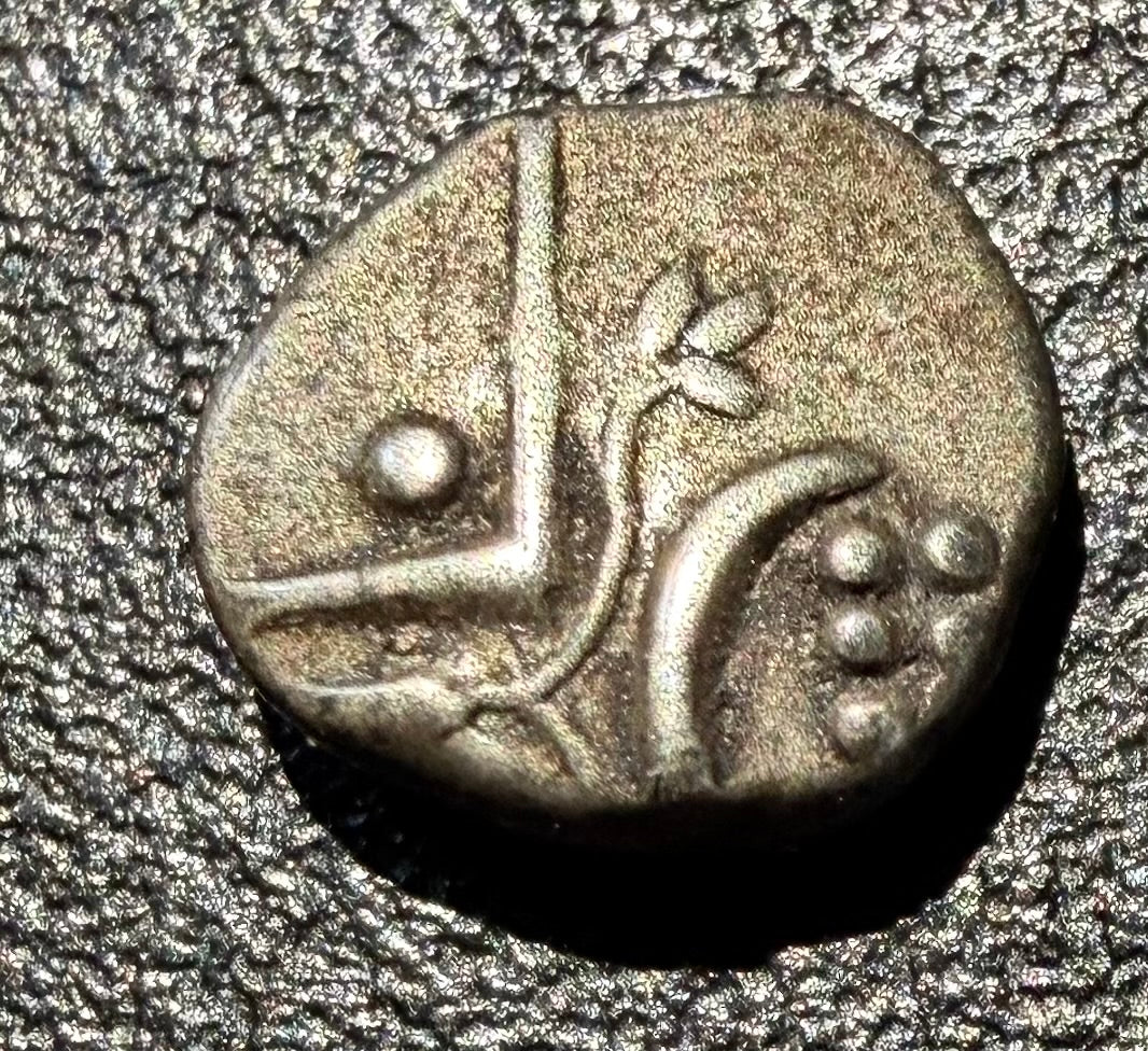 India Princely States - Travancore Silver 1 Chuckram (Kanam) - Vishnupaadam / Lotus - KM# 21