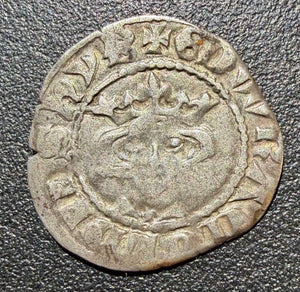 Edward I Silver Hammered Penny - London Mint - Class 9b1 - Star on Breast